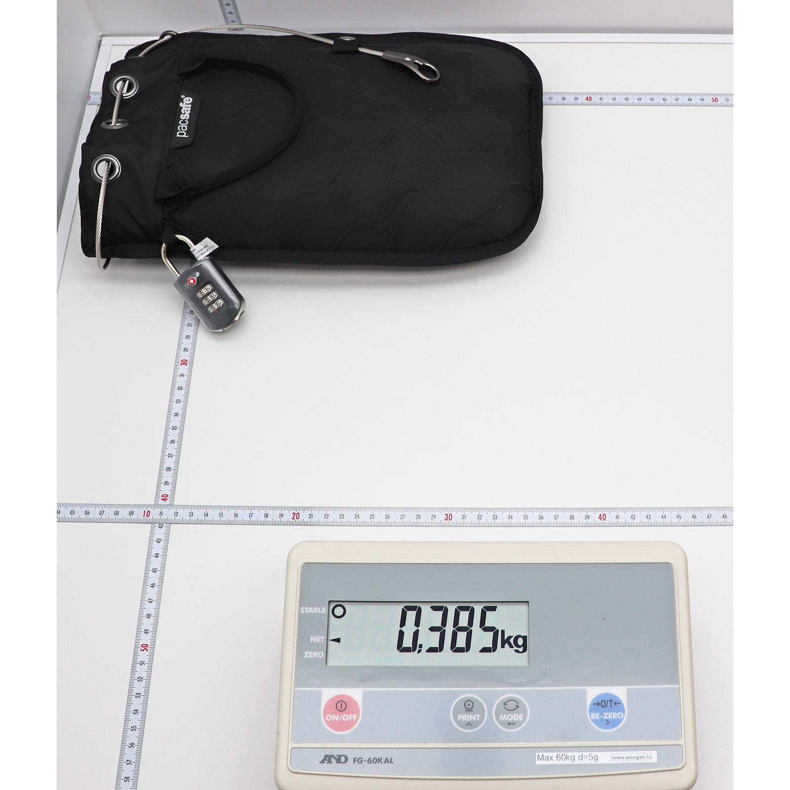 pacsafe TravelSafe 3L GII - tragbarer Safe - Bild 5